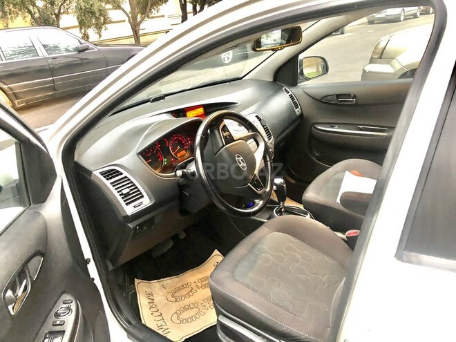 Hyundai i20 2009, 65,000 km - 1.6 l - Bakı