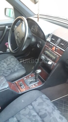 Mercedes C 200 1997, 192,000 km - 2.0 l - Bakı