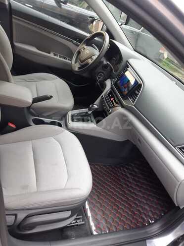 Hyundai Elantra 2017, 132,400 km - 2.0 l - Bakı