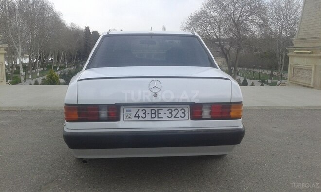 Mercedes 190 1991, 222,220 km - 1.8 л - Qazax
