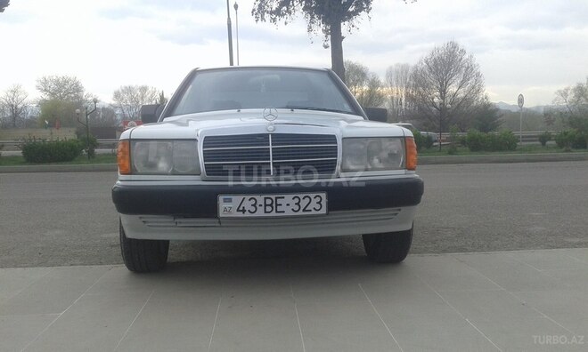 Mercedes 190 1991, 222,220 km - 1.8 л - Qazax