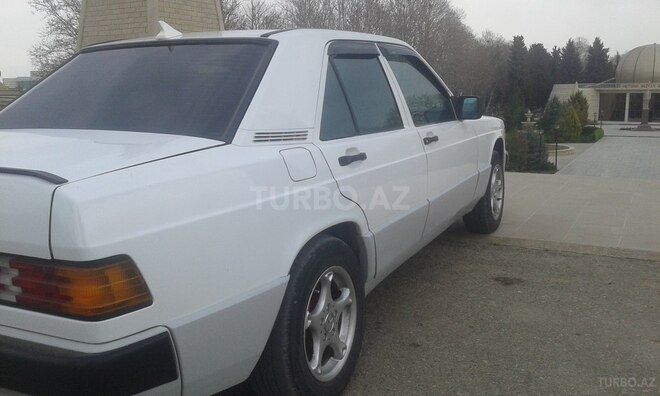 Mercedes 190 1991, 222,220 km - 1.8 л - Qazax