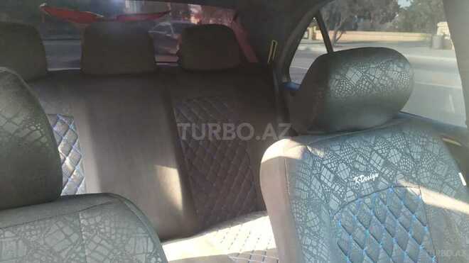Mercedes E 270 1999, 357,125 km - 2.7 л - Bakı