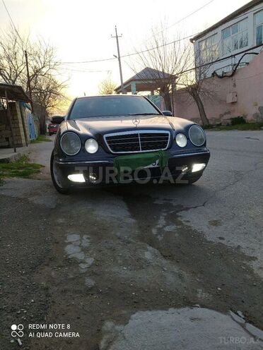 Mercedes E 270 2000, 395,037 km - 2.7 l - Sumqayıt