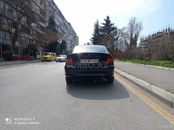 Opel Vectra 1997, 273,000 km - 2.0 l - Bakı