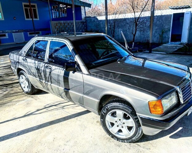 Mercedes 190 1991, 370,000 km - 2.0 л - Oğuz