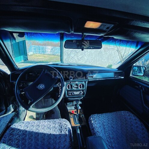 Mercedes 190 1991, 370,000 km - 2.0 л - Oğuz