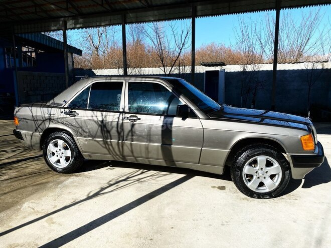 Mercedes 190 1991, 370,000 km - 2.0 л - Oğuz