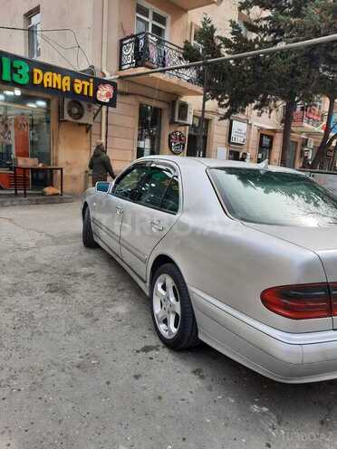 Mercedes E 300 1995, 569,543 km - 3.0 л - Bakı