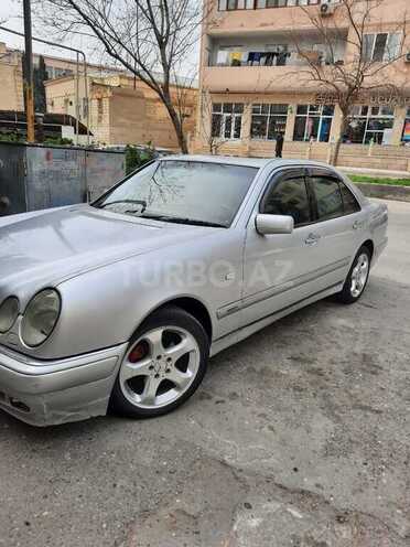 Mercedes E 300 1995, 569,543 km - 3.0 л - Bakı