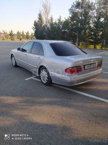 Mercedes E 240 1999, 265,496 km - 2.4 l - Gəncə