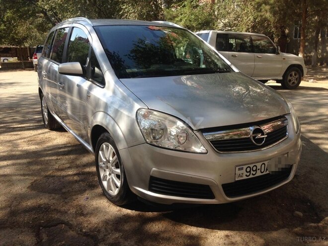 Opel Zafira 2008, 230,000 km - 1.6 l - Bakı
