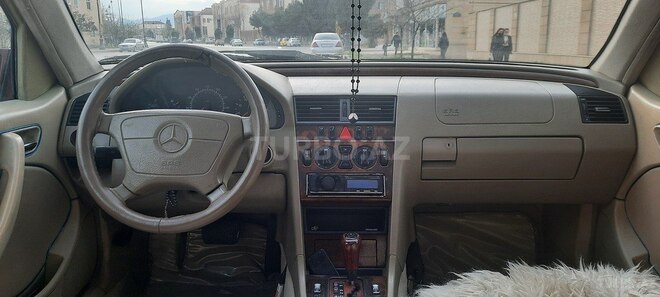 Mercedes C 230 1998, 236,599 km - 2.3 l - Gəncə