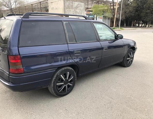 Opel Astra 1995, 357,000 km - 1.6 l - Xırdalan