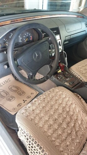 Mercedes C 230 1998, 153,000 km - 2.3 l - Bakı