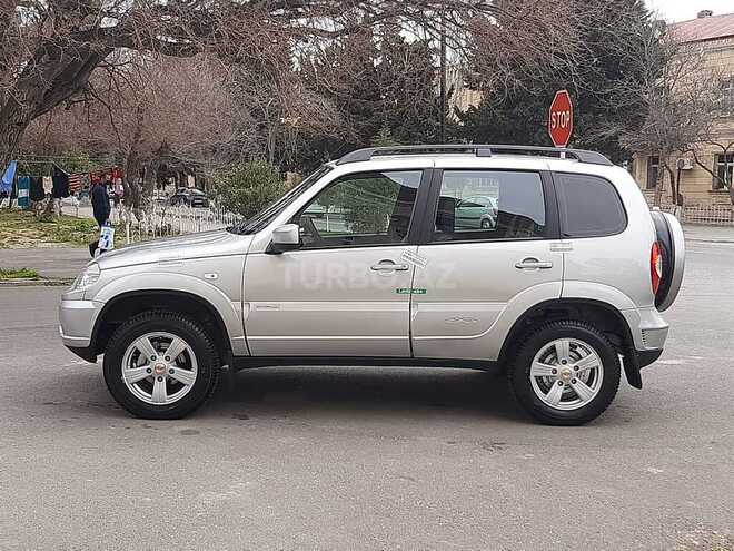 Chevrolet Niva 2016, 42,467 km - 1.7 l - Bakı