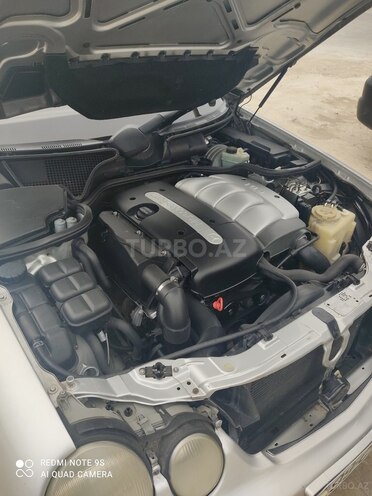 Mercedes E 220 2000, 400,000 km - 2.2 л - Bakı