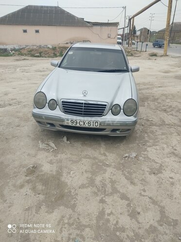 Mercedes E 220 2000, 400,000 km - 2.2 л - Bakı
