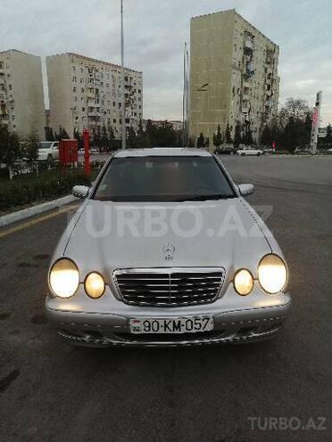 Mercedes E 220 2001, 450,000 km - 2.2 l - Bakı