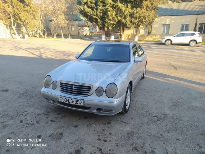 Mercedes E 220 1999, 520,000 km - 2.2 l - Şirvan