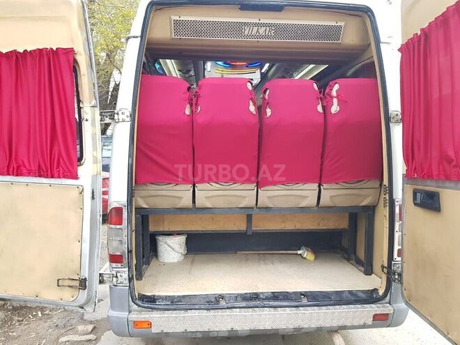 Mercedes Sprinter 316 2005, 400,000 km - 2.7 l - Bakı