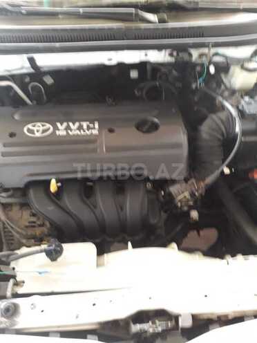 Toyota Corolla 2006, 208,000 km - 1.4 l - Bakı