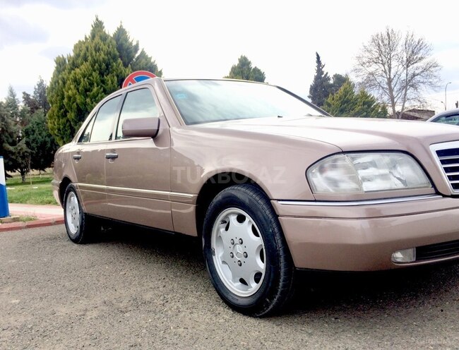 Mercedes C 180 1994, 233,734 km - 1.8 л - Gəncə