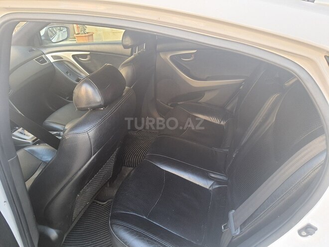 Hyundai Elantra 2013, 188,000 km - 1.8 l - Bakı