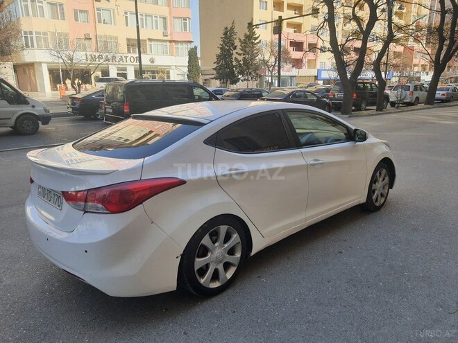 Hyundai Elantra 2013, 188,000 km - 1.8 l - Bakı