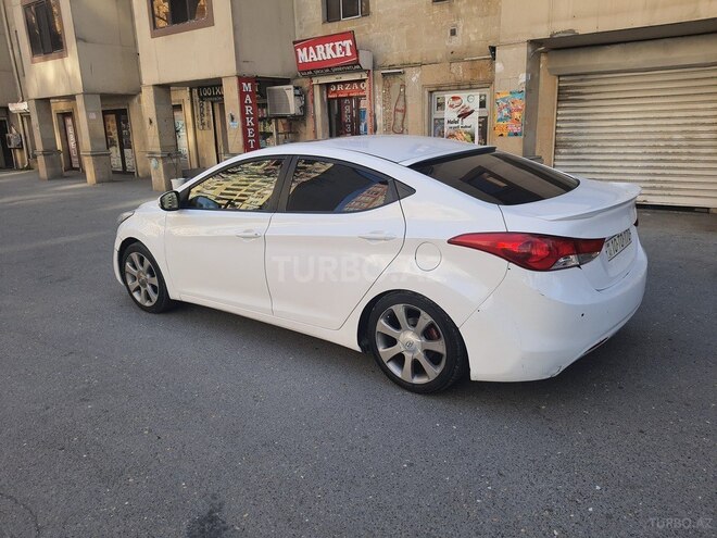 Hyundai Elantra 2013, 188,000 km - 1.8 l - Bakı