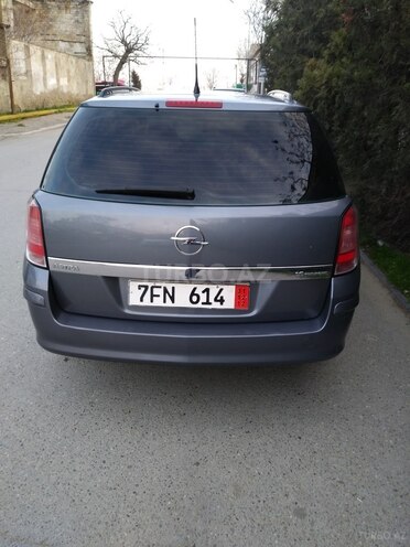 Opel Astra 2006, 244,000 km - 1.6 l - Bakı