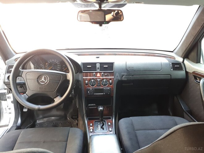 Mercedes C 180 1995, 235,601 km - 1.8 l - Bakı