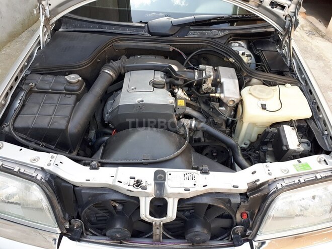 Mercedes C 180 1995, 235,601 km - 1.8 l - Bakı