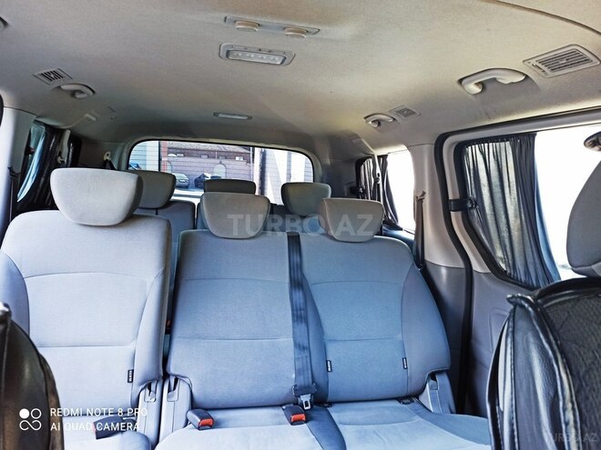 Hyundai H-1 2011, 265,000 km - 2.5 л - Bakı