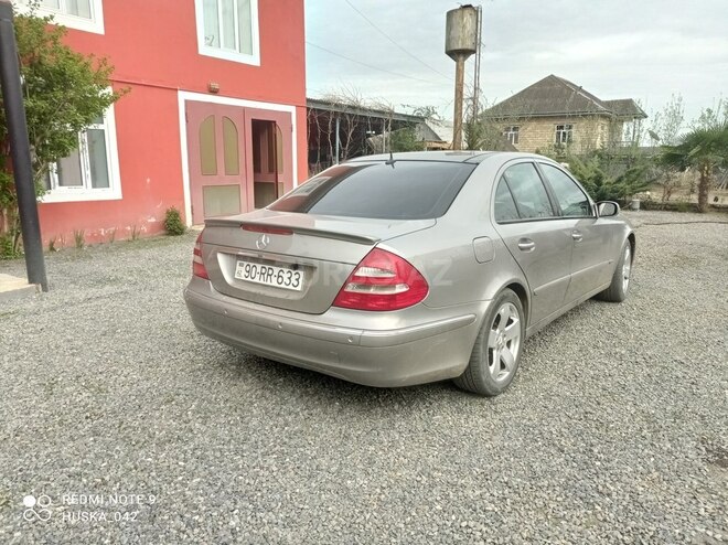 Mercedes E 240 2002, 352,641 km - 2.6 l - Lənkəran
