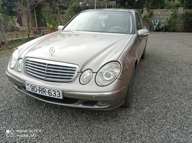 Mercedes E 240 2002, 352,641 km - 2.6 l - Lənkəran