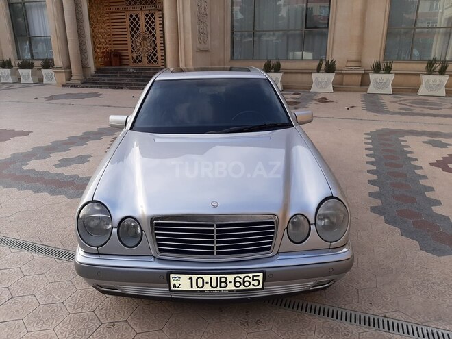 Mercedes E 230 1997, 323,000 km - 2.3 l - Bakı