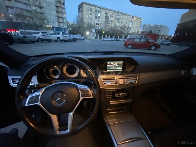 Mercedes E 220 2013, 183,500 km - 2.2 л - Bakı