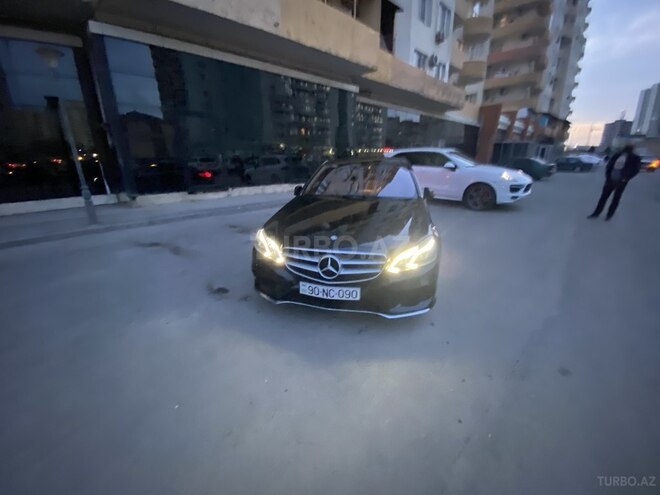 Mercedes E 220 2013, 183,500 km - 2.2 л - Bakı