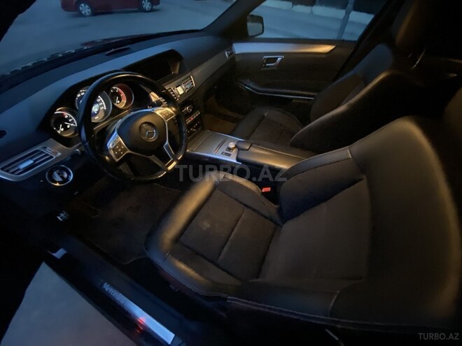 Mercedes E 220 2013, 183,500 km - 2.2 л - Bakı