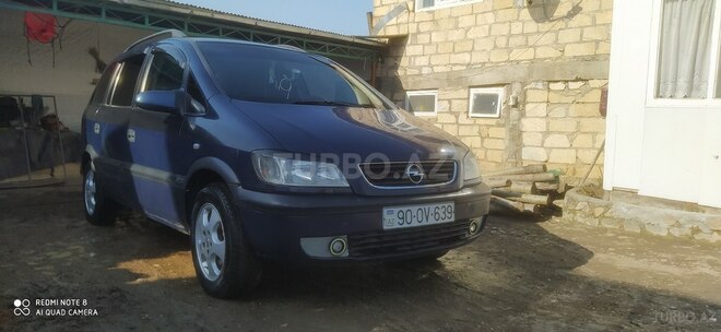 Opel Zafira 2001, 300,000 km - 2.2 l - Qusar