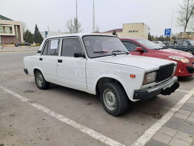 LADA (VAZ) 2107 2008, 156,000 km - 1.6 л - Yevlax