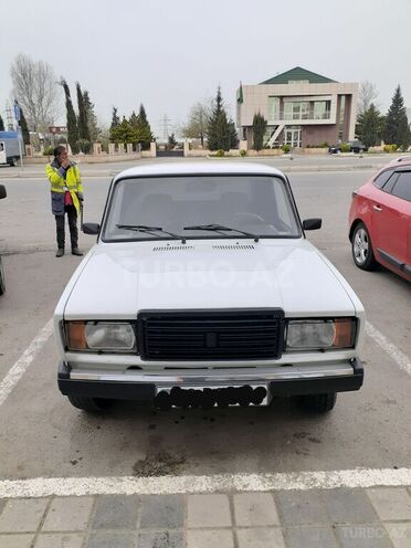 LADA (VAZ) 2107 2008, 156,000 km - 1.6 л - Yevlax