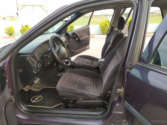 Opel Vectra 1996, 325,641 km - 2.0 l - Sumqayıt