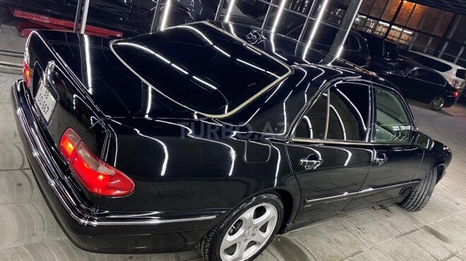 Mercedes E 320 2001, 305,000 km - 3.2 l - Bakı