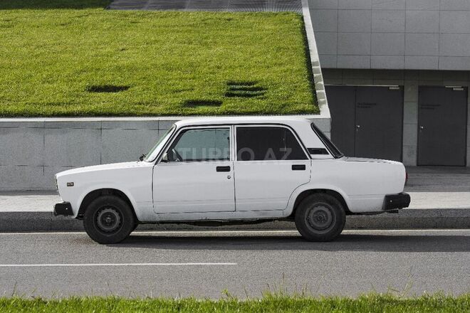 LADA (VAZ) 2107 2004, 110,000 km - 1.6 л - Bakı