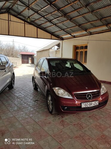 Mercedes A 180 2009, 113,700 km - 1.8 л - Bakı