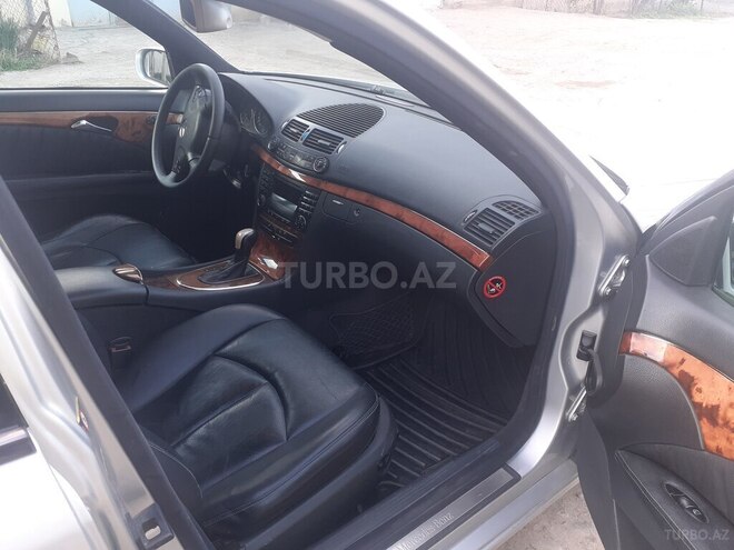 Mercedes E 220 2004, 211,246 km - 2.2 l - Gəncə