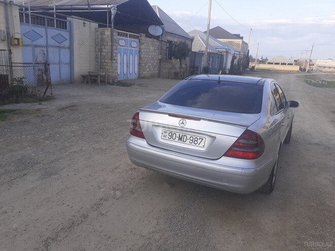 Mercedes E 220 2004, 211,246 km - 2.2 l - Gəncə