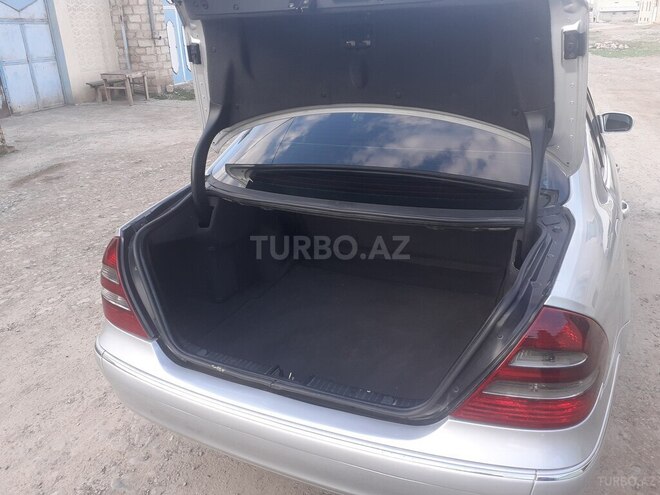 Mercedes E 220 2004, 211,246 km - 2.2 l - Gəncə